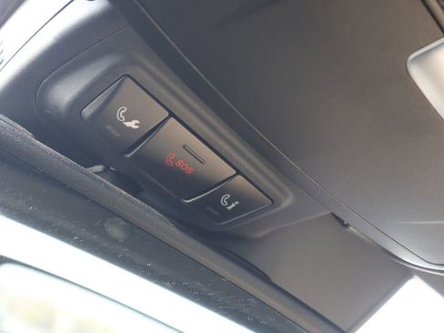 Used 2019 Mercedes-Benz SLC 300 image 29