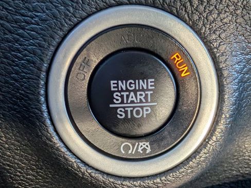 Used 2022 Dodge Challenger GT image 23