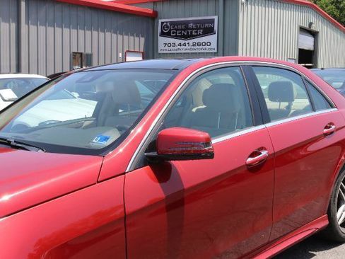 Used 2016 Mercedes-Benz E 350 4MATIC Sedan w/ Premium Package image 4