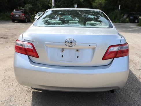 Used 2009 Toyota Camry FWD image 7