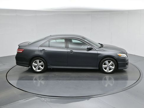 Used 2010 Toyota Camry SE image 38