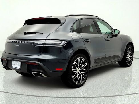Used 2023 Porsche Macan AWD/4WD image 5