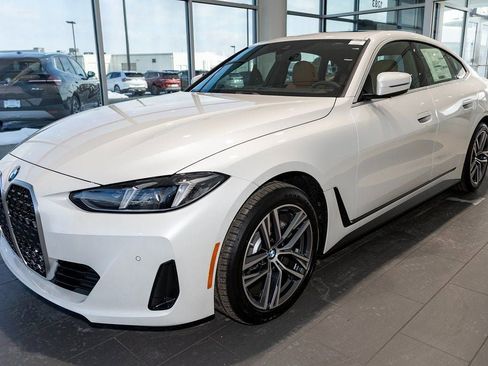 New 2026 BMW 430i xDrive w/ Premium Package AWD/4WD image 3