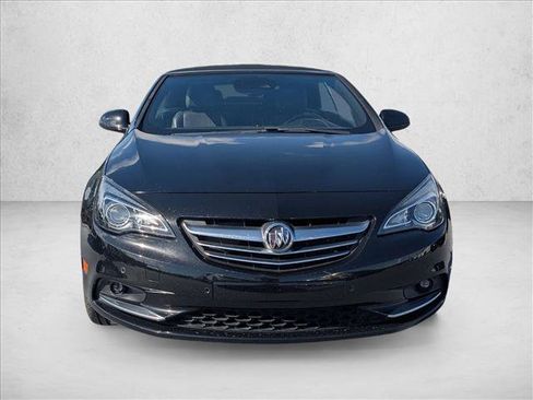 Used 2017 Buick Cascada Premium image 2