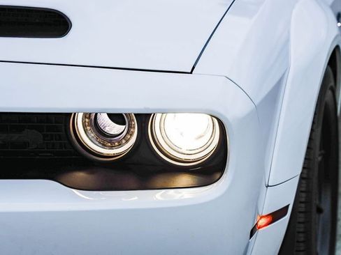 Used 2023 Dodge Challenger SRT Hellcat RWD image 5