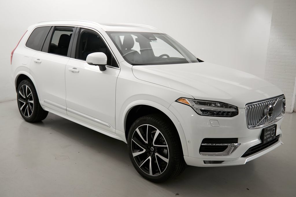 Certified 2024 Volvo XC90 B6 Ultimate AWD/4WD image 4