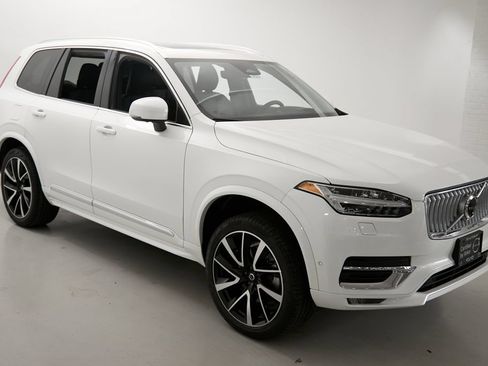 Certified 2024 Volvo XC90 B6 Ultimate AWD/4WD image 4