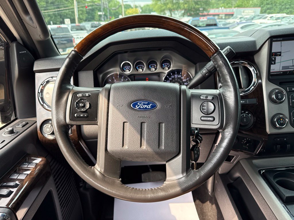 Used 2016 Ford F250 Platinum w/ FX4 Off-Road Package AWD/4WD image 29