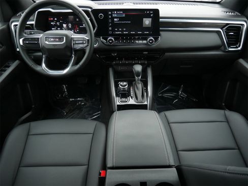 New 2025 GMC Canyon Elevation w/ Convenience Package image 7