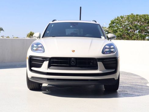 New 2026 Porsche Macan S image 6