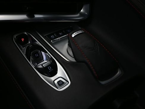 Used 2022 Chevrolet Corvette Stingray Premium Conv w/ Z51 Performance Package RWD image 19