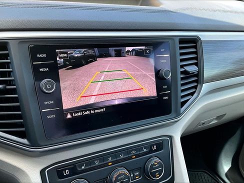 Used 2020 Volkswagen Atlas SE FWD image 29