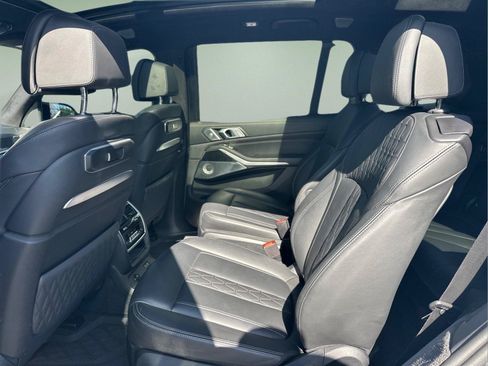 Used 2024 BMW X7 M60i w/ Executive Package AWD/4WD image 17