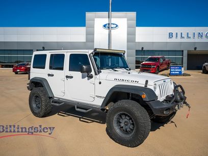 Used 2013 Jeep Wrangler Unlimited Rubicon w/ Connectivity Group