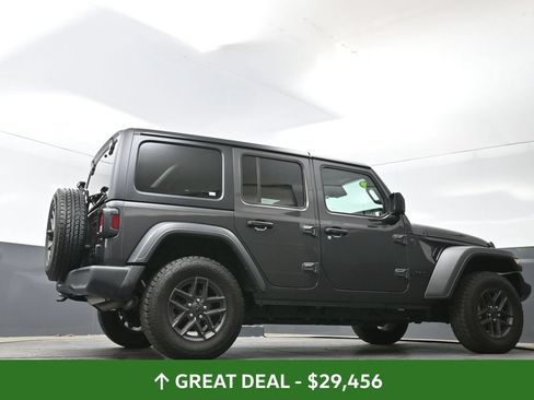 Used 2025 Jeep Wrangler Unlimited Sport AWD/4WD image 50