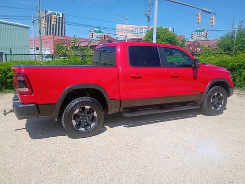 Used 2019 RAM 1500 Rebel w/ Rebel Level 2 Equipment Group AWD/4WD image 11
