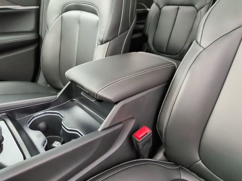 New 2026 Jeep Grand Cherokee L Limited w/ Limited Altitude Package image 30