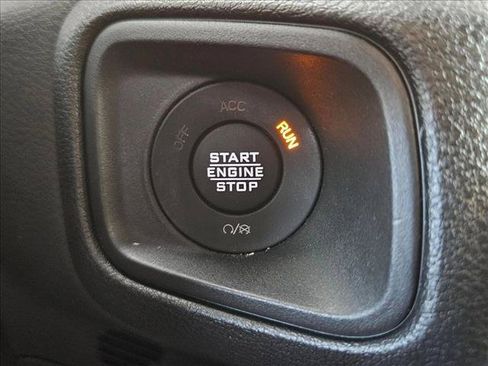 Used 2024 Jeep Wrangler Unlimited Sport AWD/4WD image 21