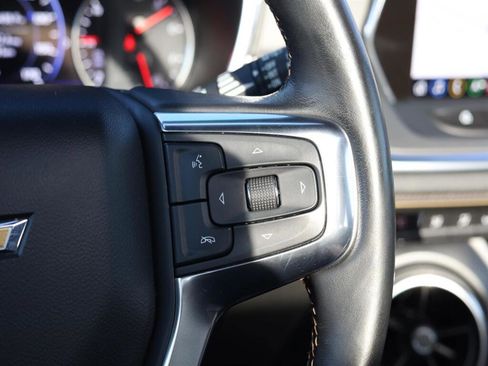 Used 2019 Chevrolet Blazer Premier w/ Sun and Wheels Package image 12