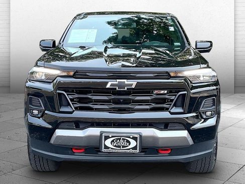 Used 2026 Chevrolet Colorado Z71 w/ Technology Package AWD/4WD image 2
