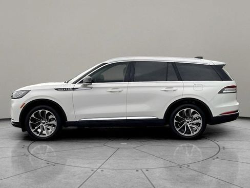 New 2026 Lincoln Aviator AWD image 9