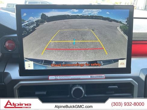 Used 2024 Toyota Tacoma TRD Sport AWD/4WD image 17
