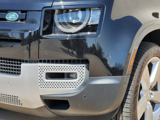 Used 2024 Land Rover Defender 110 SE AWD/4WD image 8