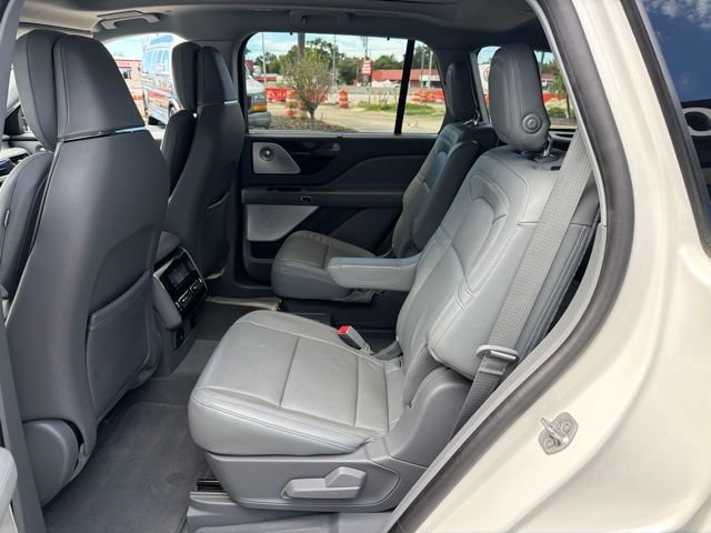 Certified 2020 Lincoln Aviator Reserve w/ Equipment Group 202A AWD/4WD image 15