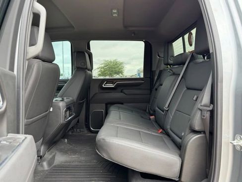 Used 2025 GMC Sierra 2500 SLT w/ Texas SLT Premium Package AWD/4WD image 12