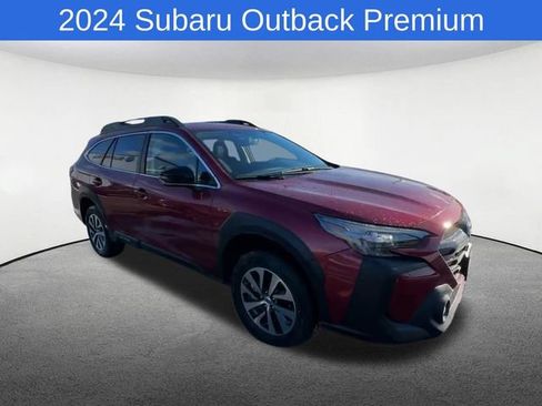 Used 2024 Subaru Outback Premium AWD/4WD image 2