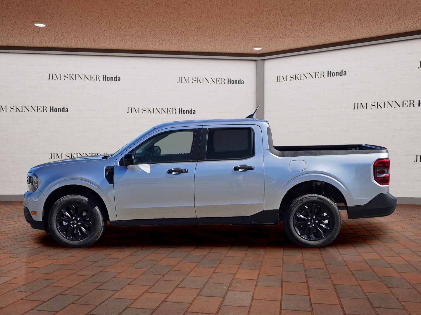 Used 2024 Ford Maverick XLT w/ XLT Luxury Package FWD image 14