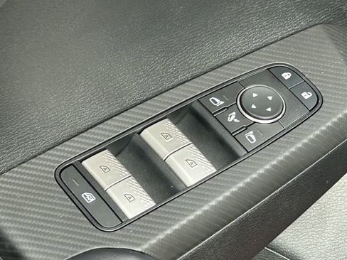 Used 2025 Mitsubishi Outlander SE AWD/4WD image 30
