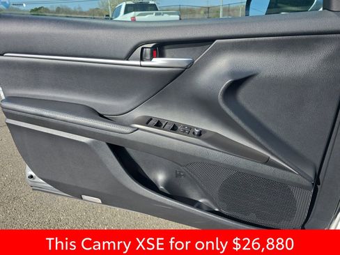 Used 2023 Toyota Camry XSE image 33