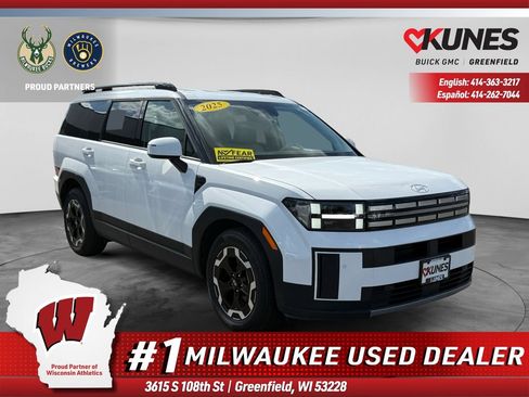 Used 2025 Hyundai Santa Fe SEL AWD/4WD image 1