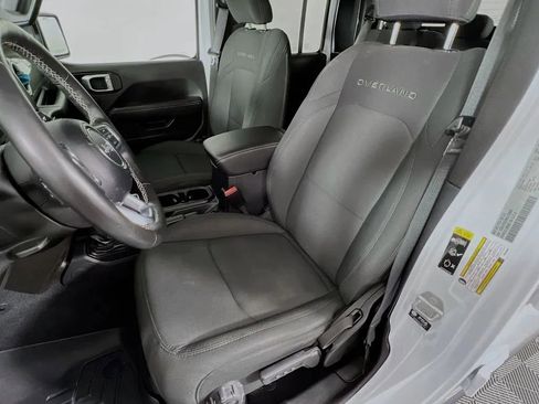 Used 2021 Jeep Gladiator Overland image 22