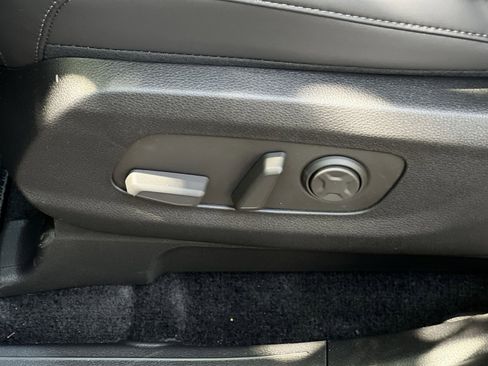 New 2026 Kia Carnival SX FWD image 19
