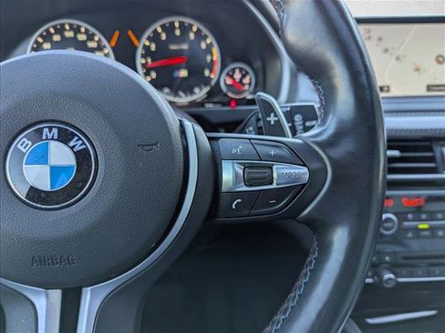Used 2017 BMW X5 M image 14