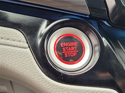 Used 2023 Honda Odyssey Elite image 20