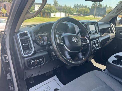 Used 2020 RAM 2500 Big Horn AWD/4WD image 3