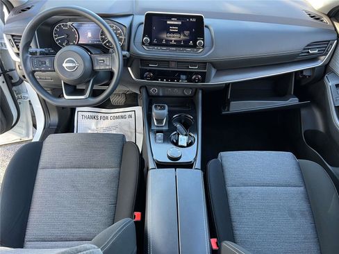 Certified 2023 Nissan Rogue SV image 15