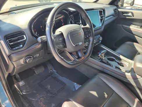 Used 2025 Dodge Durango GT AWD/4WD image 16