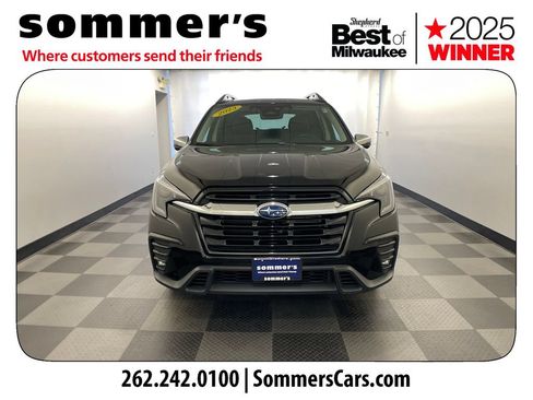 Used 2023 Subaru Ascent Limited w/ Technology Package AWD/4WD image 8