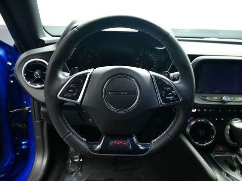 Used 2018 Chevrolet Camaro SS image 42
