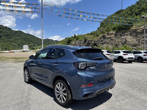 Used 2024 Buick Encore GX Avenir w/ Avenir Convenience Package AWD/4WD image 8
