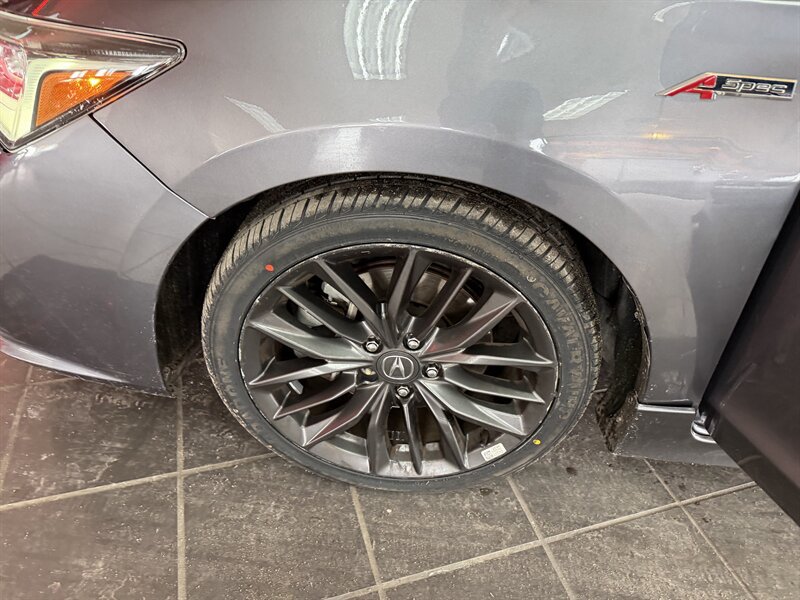 Used 2020 Acura ILX FWD image 33