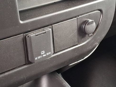 Certified 2025 GMC Savana 2500 w/ Driver Convenience Package RWD image 24