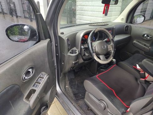 Used 2014 Nissan Cube 1.8 S w/ Interior Designer Package FWD image 9