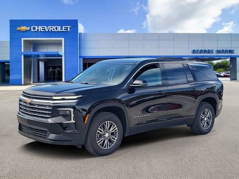 New 2026 Chevrolet Traverse LT w/ Enhanced Driving Package image 2