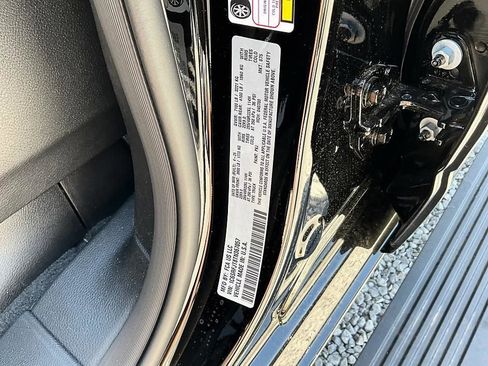 New 2026 RAM 1500 Laramie AWD/4WD image 36