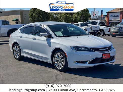 Used 2015 Chrysler 200 C FWD image 5